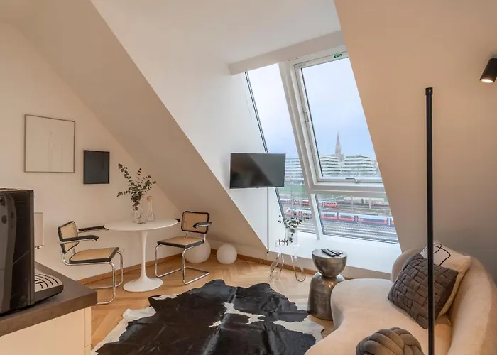 Josef\'S Home I Penthouse Mit Balkon & Stadtblick