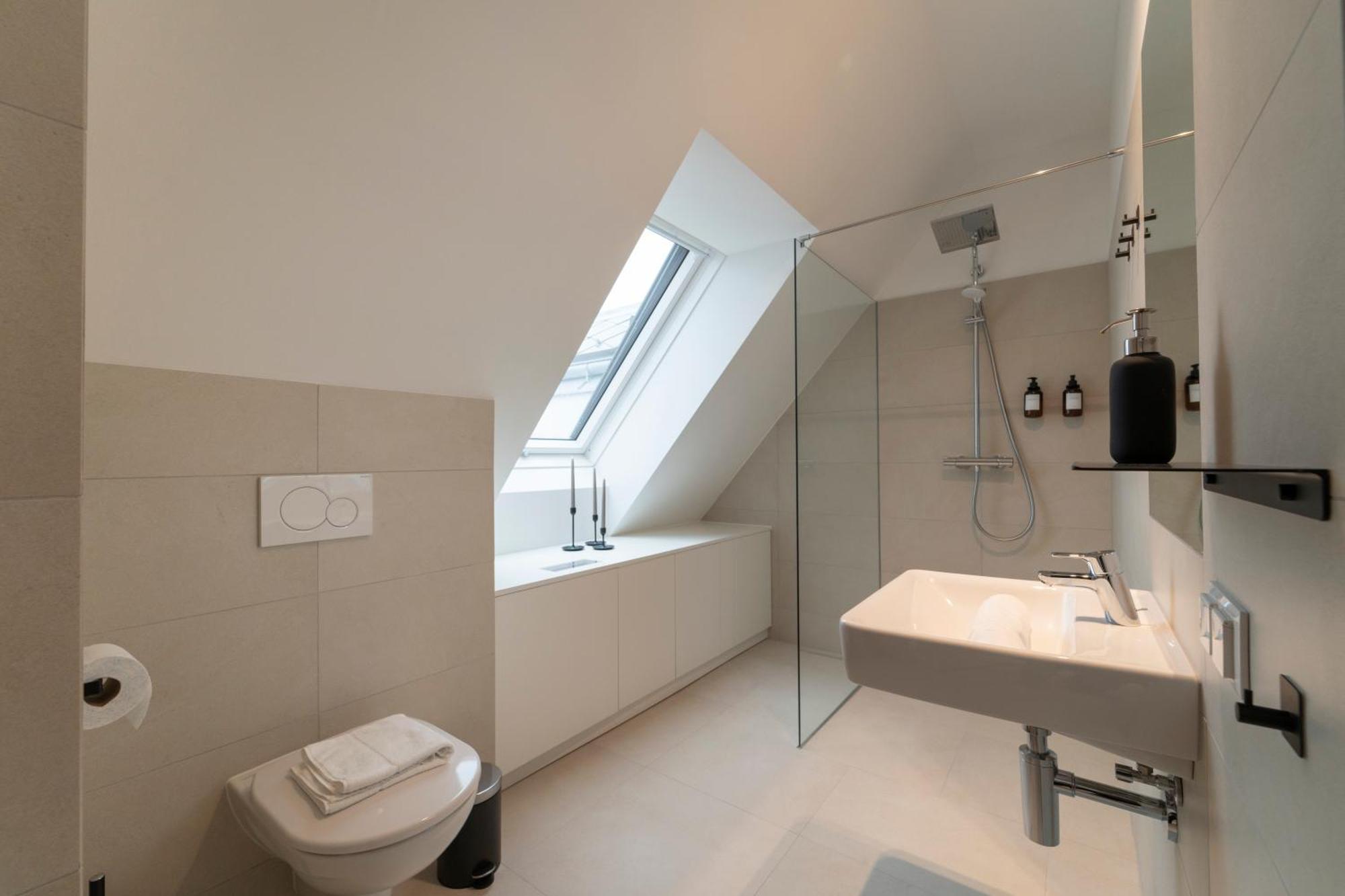 Josef'S Home I Penthouse Mit Balkon & Stadtblick * Wien